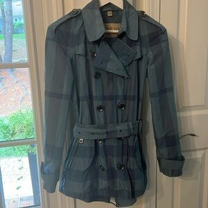 Burberry Brit Women’s Trench size 6